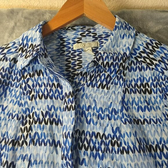 Dana Buchman Blue & Black Abstract Short Sleeve Button-Up Blouse S 100% Polyeste - Picture 7 of 10